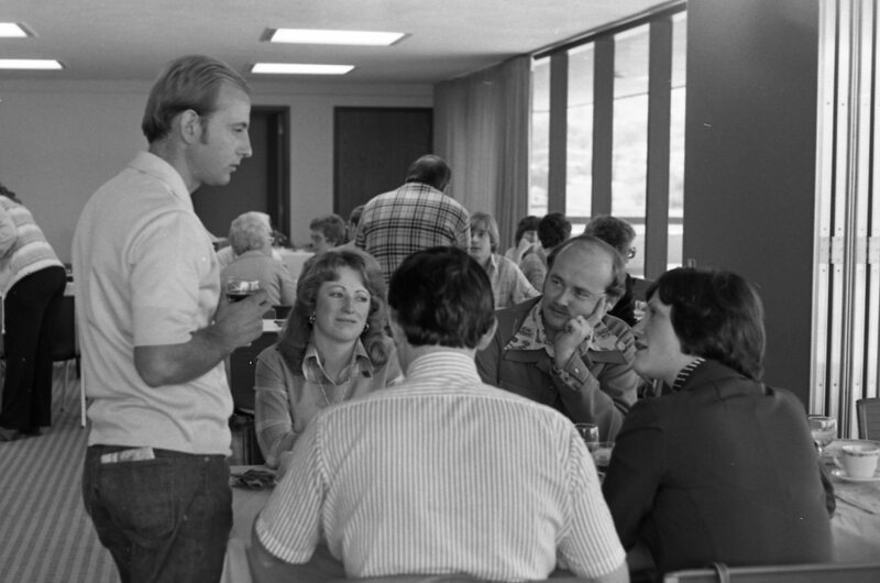 1977 Octoberfest, Alumni Luncheon 05