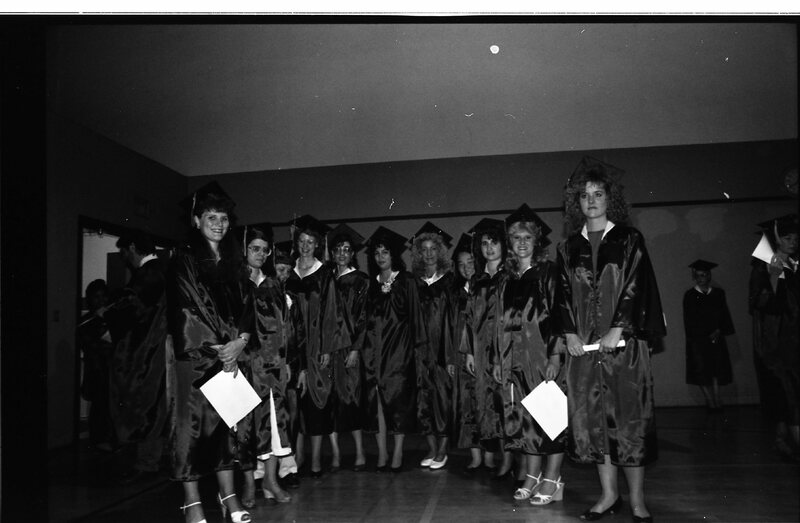 1989 Graduates 26