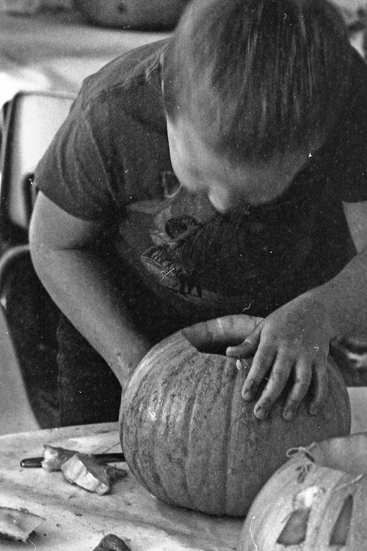 1985 Ackerman Elementary School, Pumpkins 19