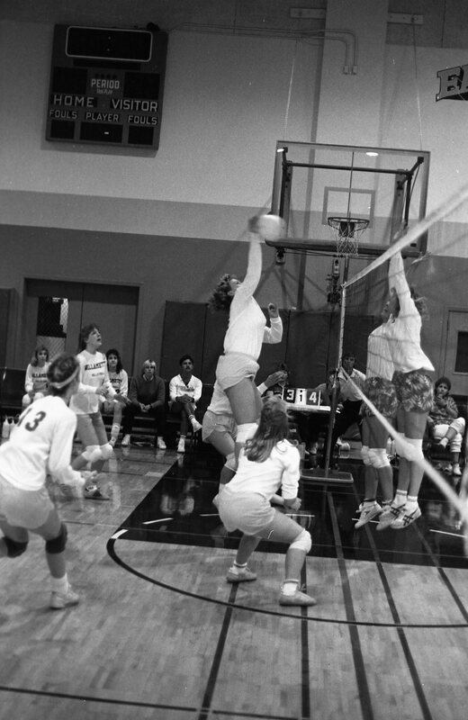 1985 Volleyball Action 35
