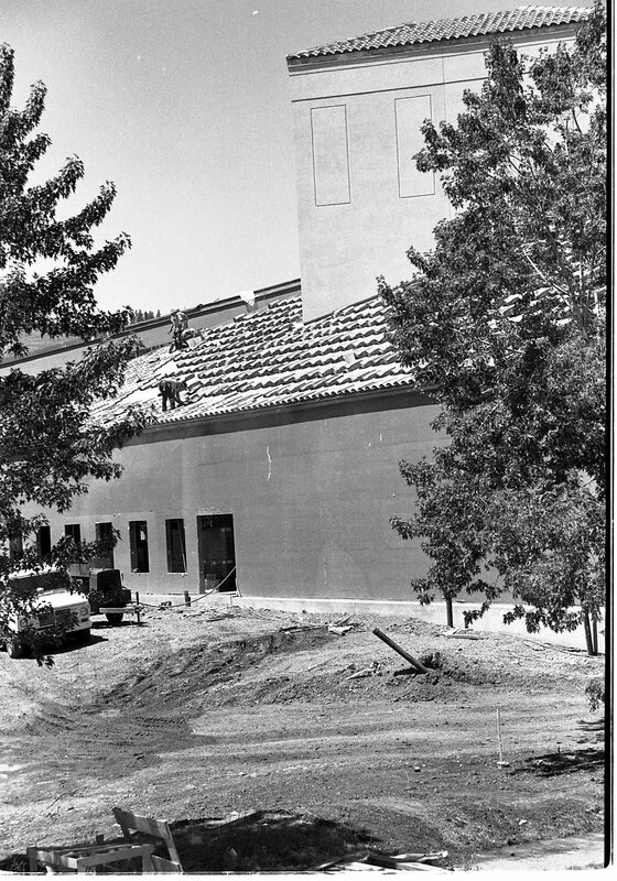 1989 Loso Hall Construction, Roof 24