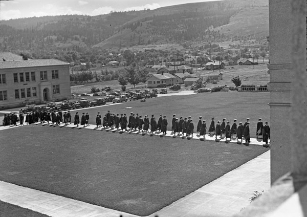 EOCE, Commencement Procession