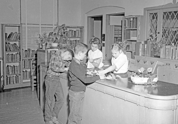 50's Ackerman Elementary Library 7