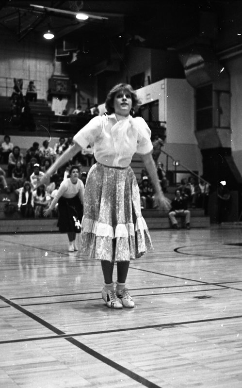 1982 High school Wapiti League Basketball Tournament,  Drill Team 01