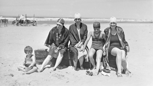 Reuter Group-XX, Beach 9
