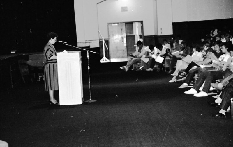 1986 Orientation, Indoors 03