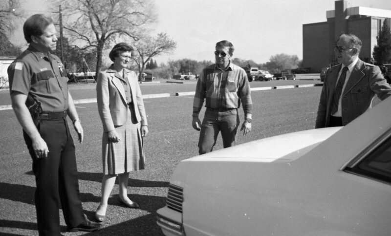 1986 Employees, Parking Lot 06