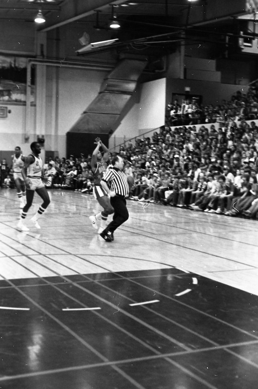 1983 Basketball, Harlem Globetrotters 46