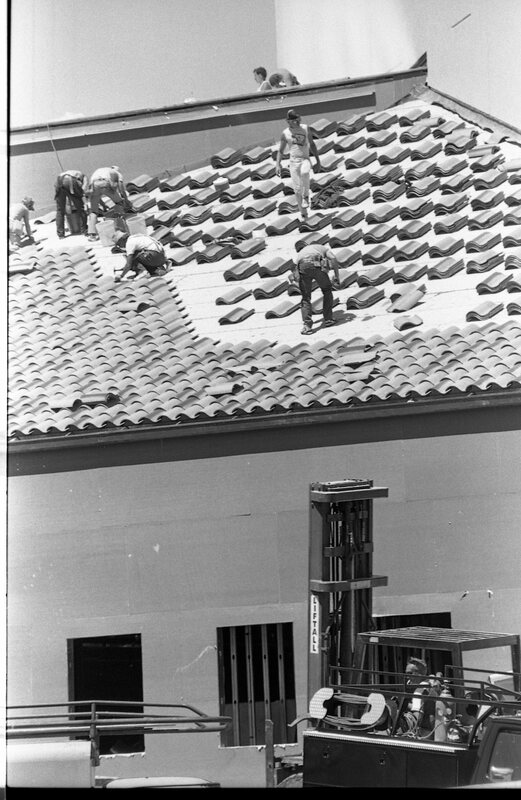 1989 Loso Hall Construction, Roof 16