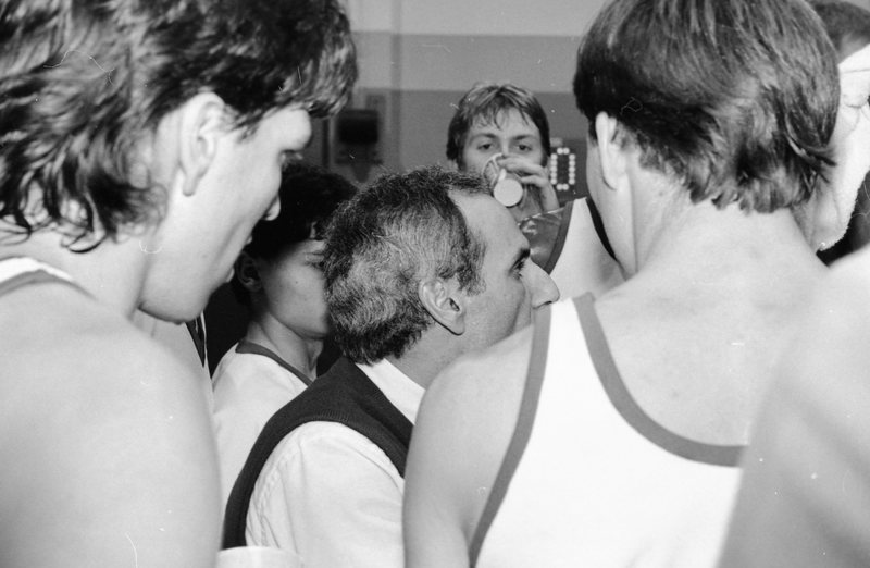 1988 Basketball, Bill Crancio Coaching 02