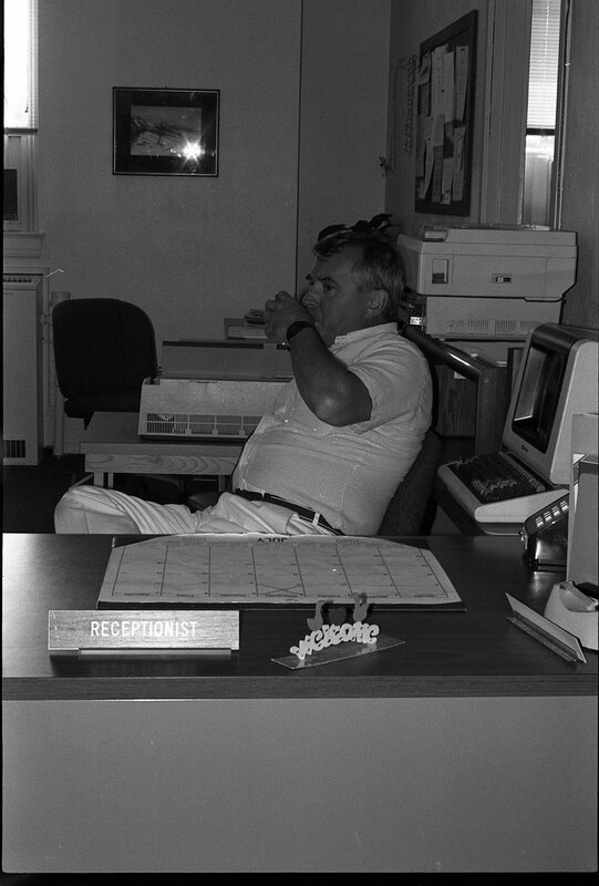 1990 Employees, Theresa Jordan Goodbye Party 04