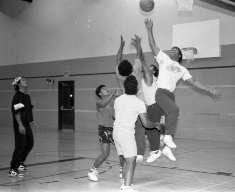 1990 Micronesian Students, Basketball 04