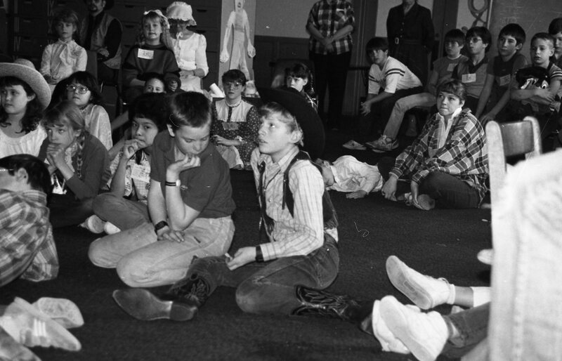 1987 Ackerman Elementary School, Guest 10