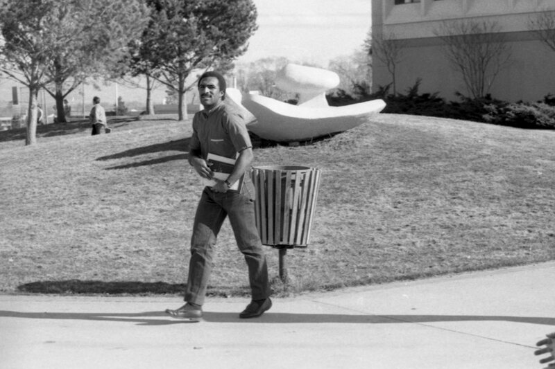 1986 Students, Outdoors in March 34