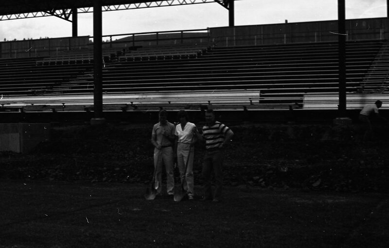 1984 Stadium Construction 12