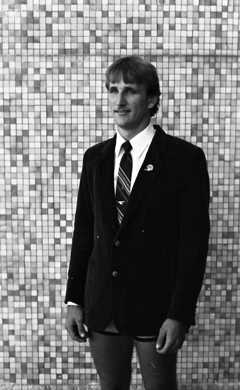 1982 Football Player, Portraits 090