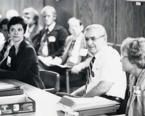 1985 Meeting, Governor Victor Atiyeh 03