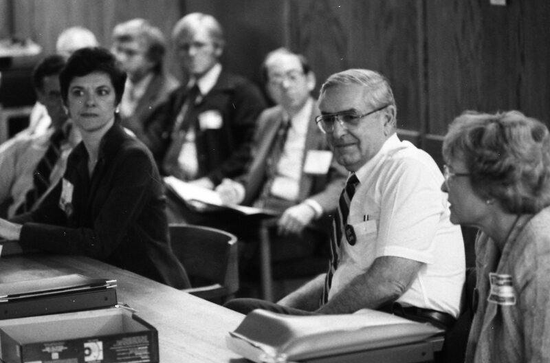 1985 Meeting, Governor Victor Atiyeh 04