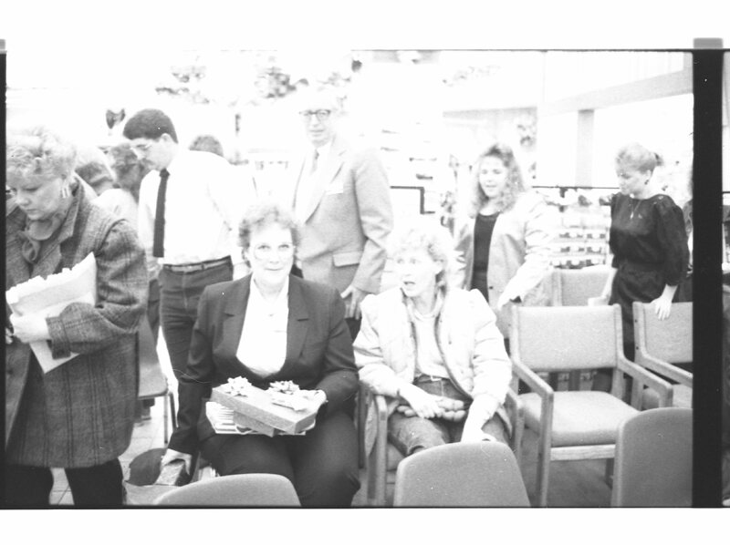1988 Group, Gift Exchange 02