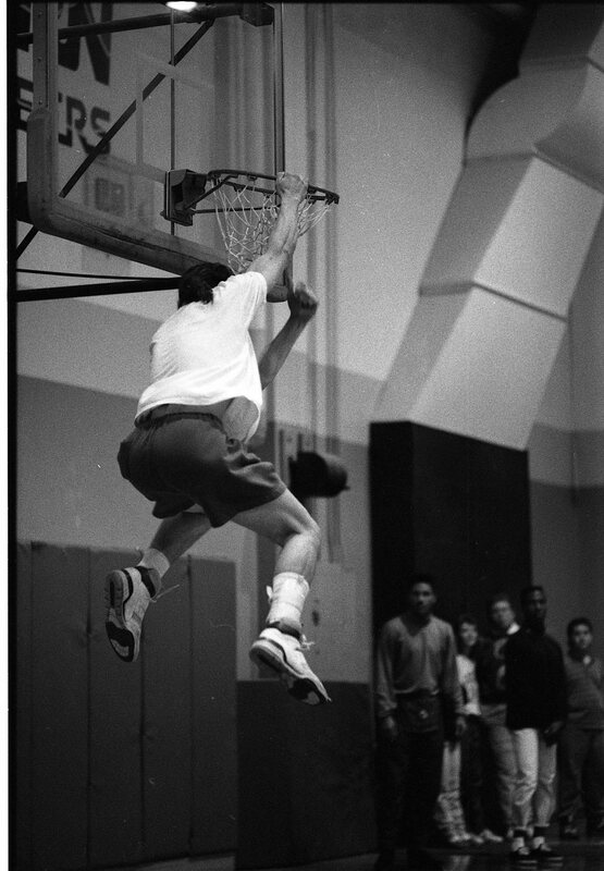 1991 Basketball, Intramural Dunk Contest 03