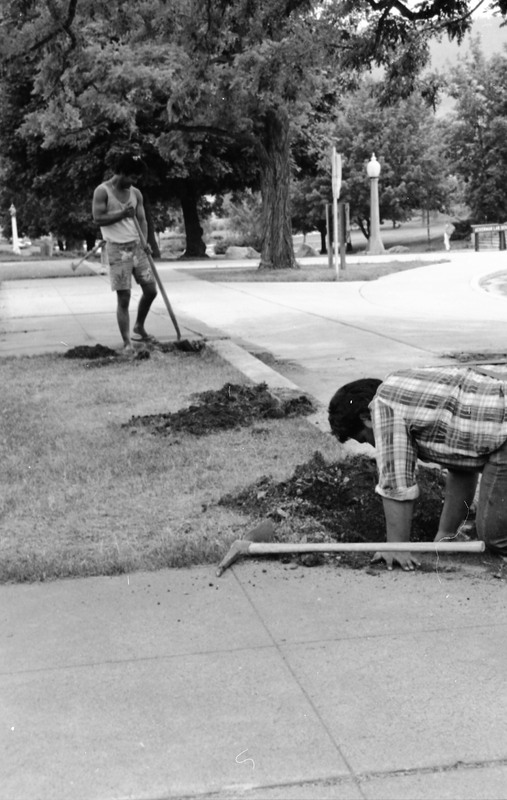 1987 Employees, Groundskeepers 06