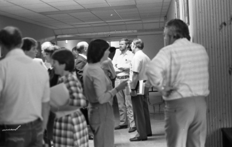 1984 School Begins, Meeting Break 01