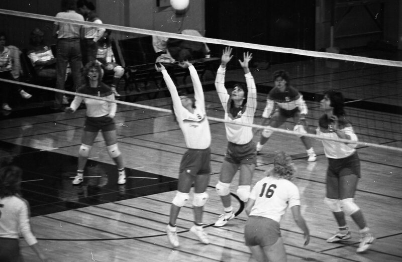 1984 Volleyball Action 20