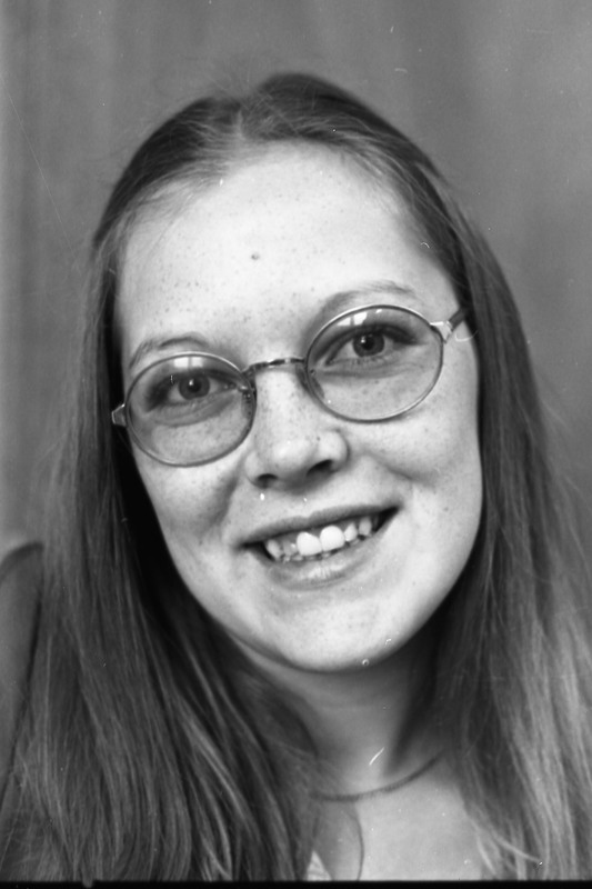 1976 Employee, Deann Carpenter