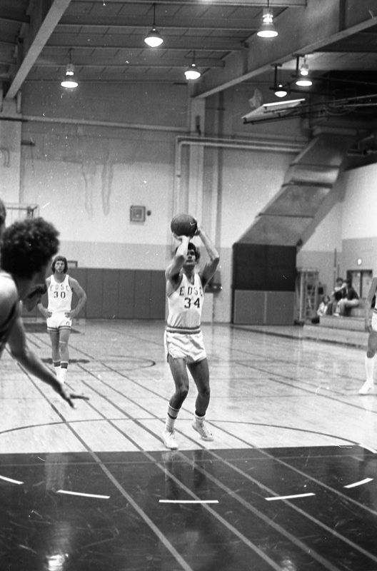 1981 Alumni Basketball Game 14