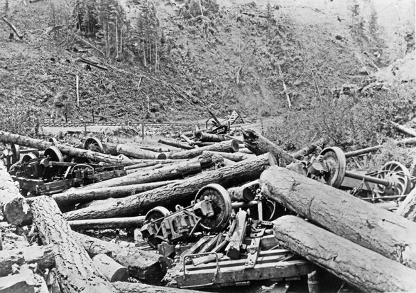 Logging Train, Wreck 2