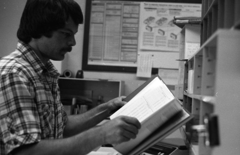 1981 Student, Registered Mail 02