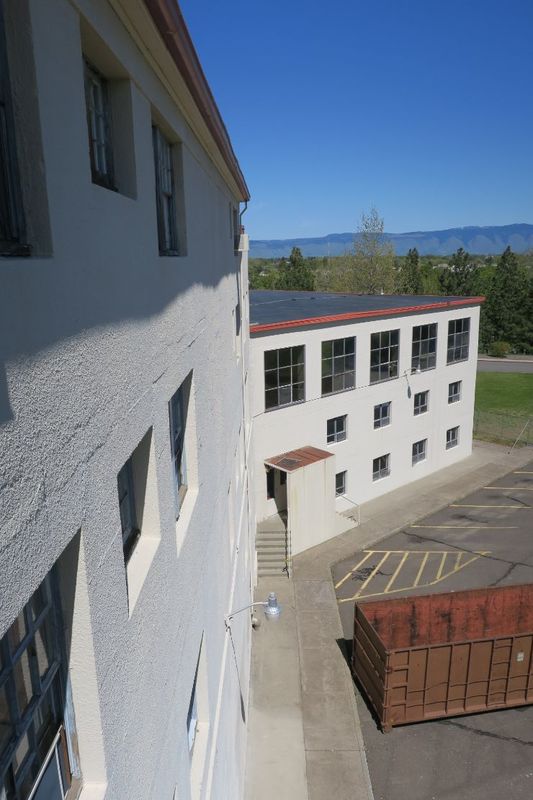 Dorian and Hunt Hall 152