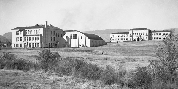 EONS, Campus
