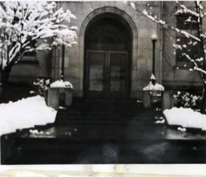 Ackerman School Entrance