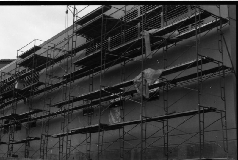 1990 Loso Hall Construction 03