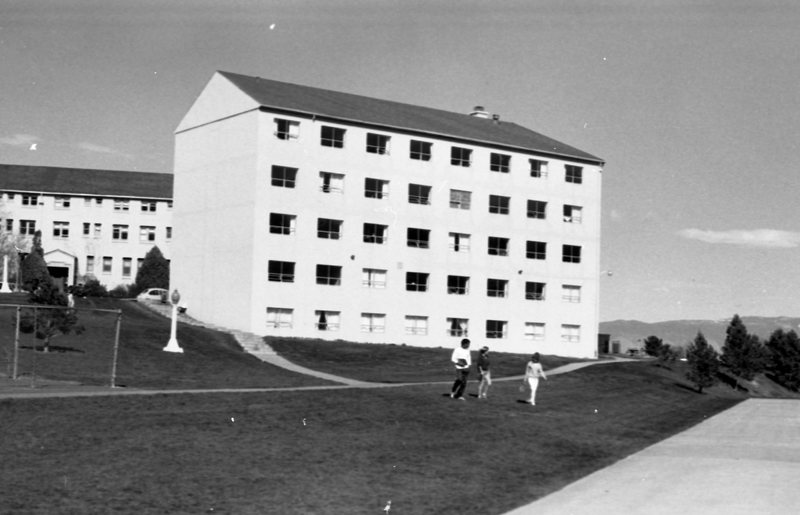 1981 Hunt Hall Complete 02