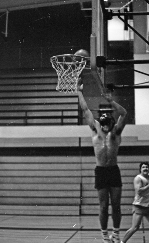 1985 Basketball Pick-up Game