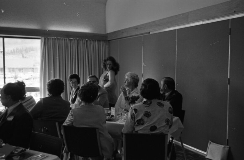 1978 Employees, Bosses' Luncheon 07