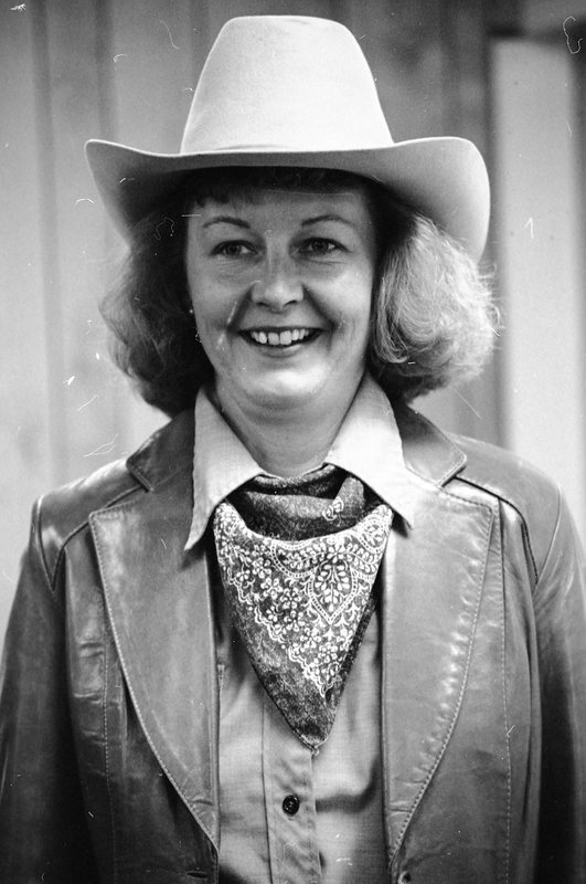 1988 Guest Visitor, Woman
