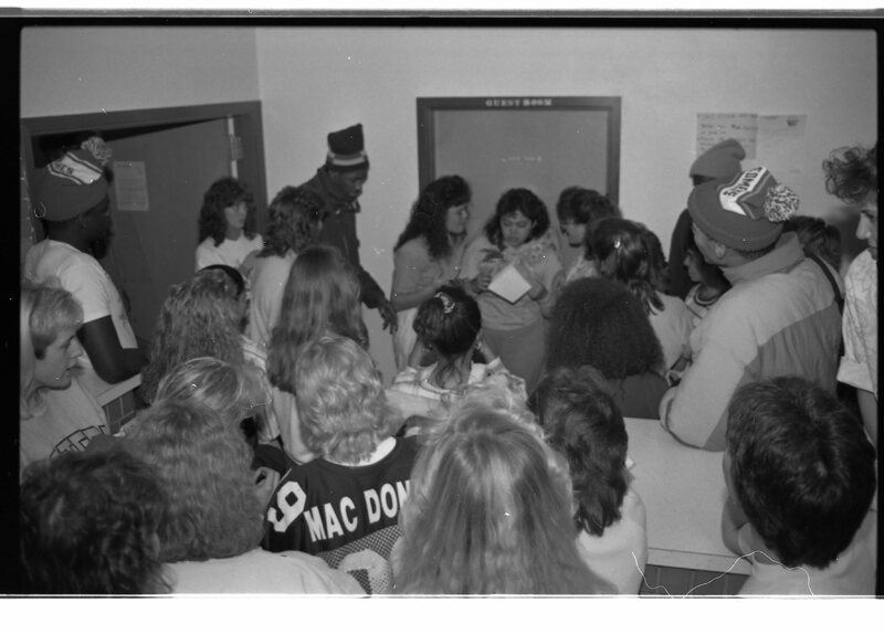 1988 Students, Surprise 03