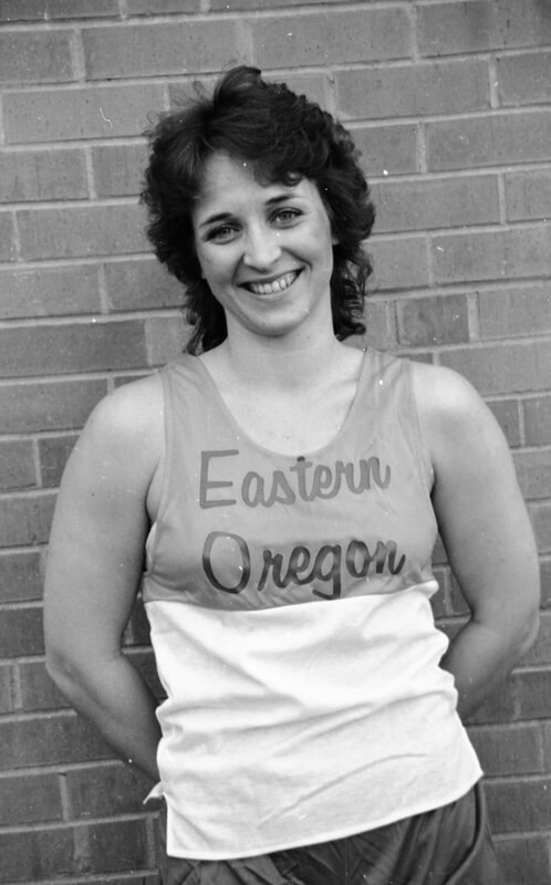 1987 Track Team Members, Portraits 02