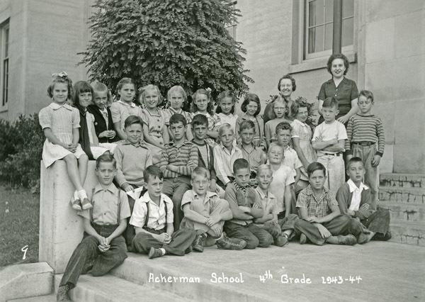 1943-44 Ackerman Elementary 6