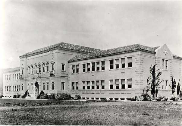30's Inlow Hall 4