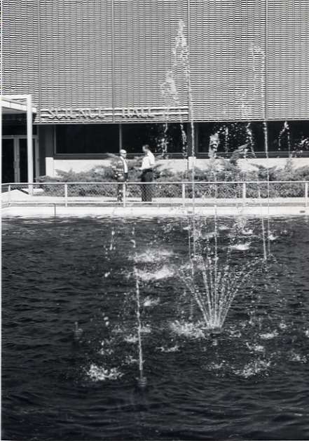 1976 Badgley Hall Fountain 1