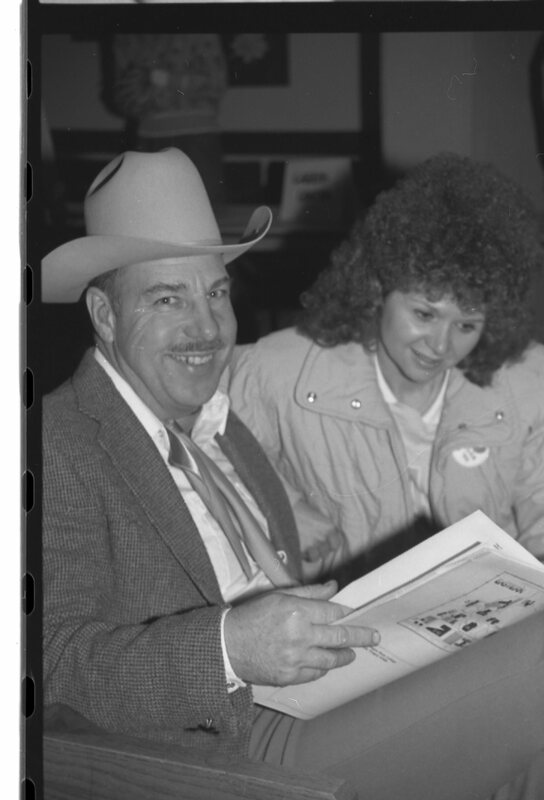 1990 Orientation, Indoors 02