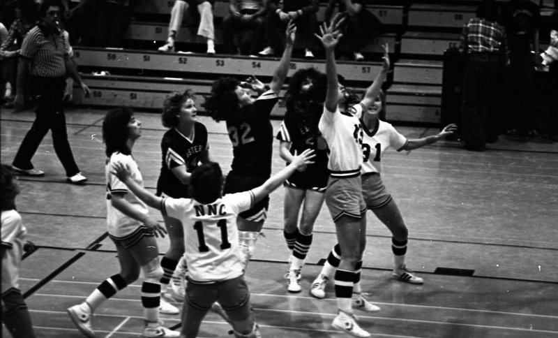 1981 Women's Basketball, EOSC vs. Northwest Nazarene College 17