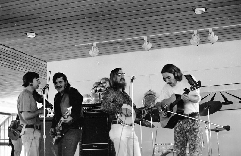 1973 Ambassadors Concert 07