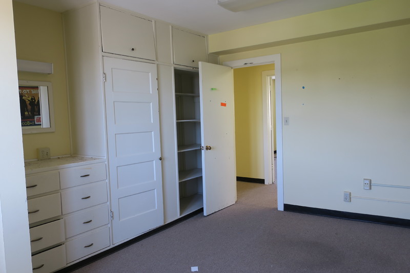 Dorian and Hunt Hall 345