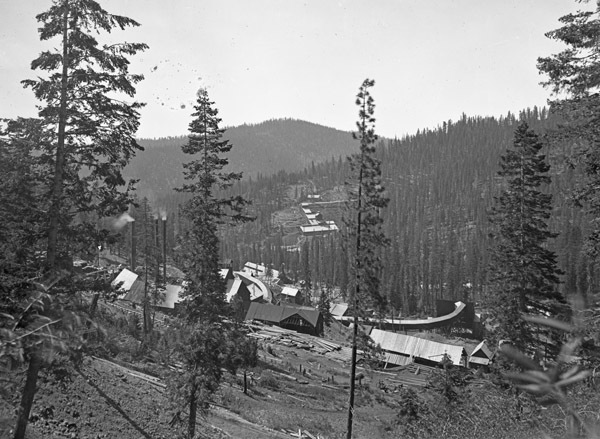Baker, Columbia Mine