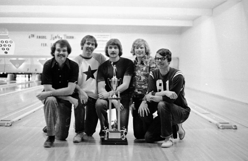 1974 Bowling Team 01